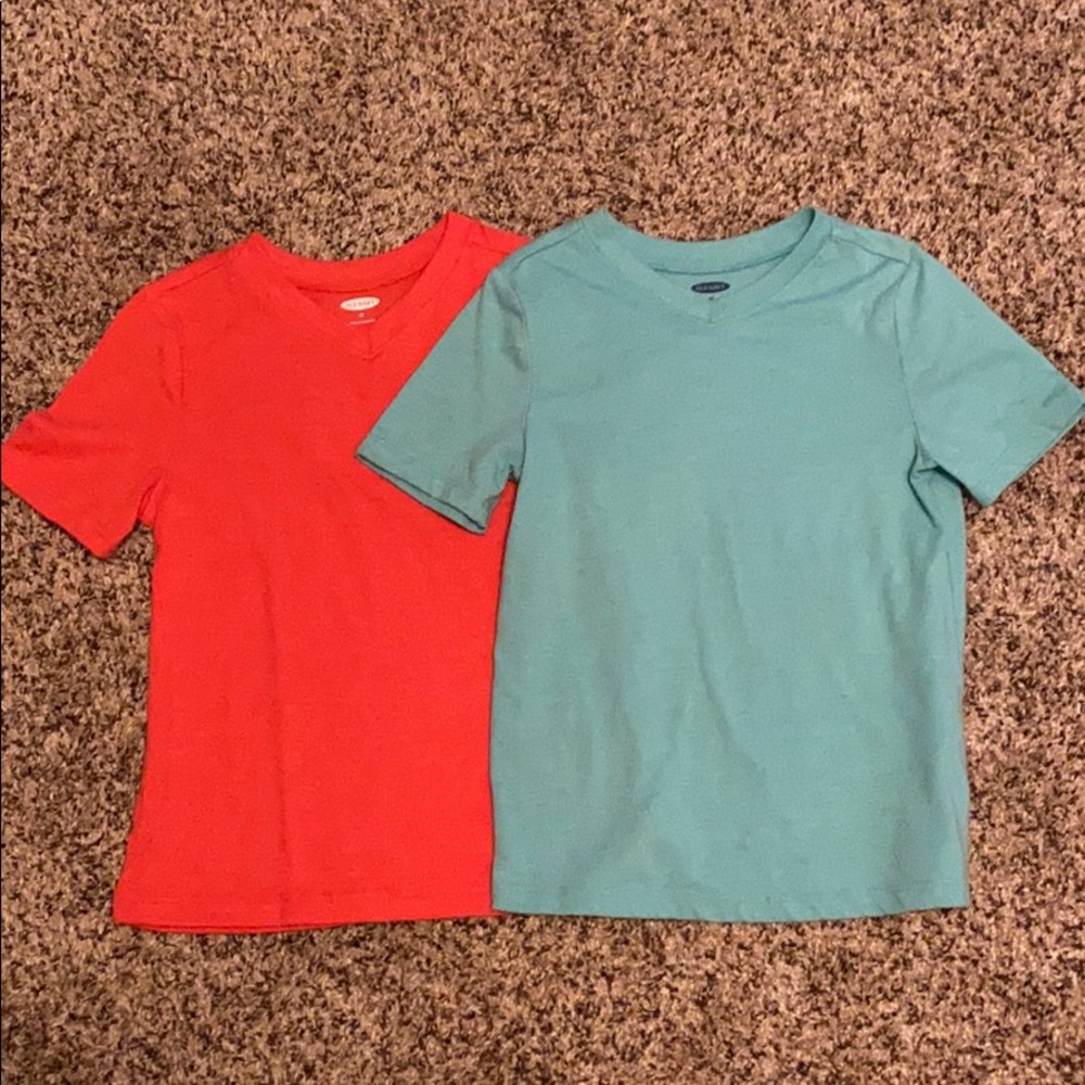 Old Navy boys V neck t shirts